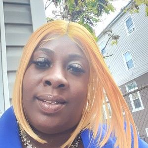 Meet your Posher, Asheema